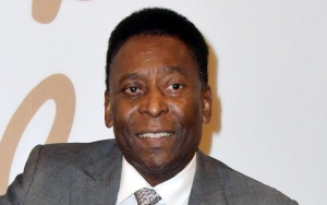 Pele to Spend Christmas in Hospital as His Colon Cancer Worsens