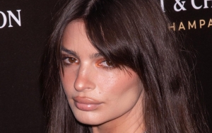 Emily Ratajkowski Dishes on Joining 'Too White' Dating App