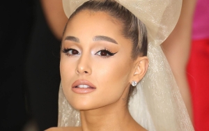 Ariana Grande Applauded for Sending Gifts to Kids Celebrating Christmas in Manchester Hospital