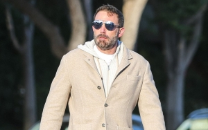Ben Affleck Praised as 'Quick-Witted' as He Works at Dunkin' Drive-Thru