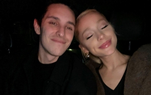 Ariana Grande and Husband Dalton Gomez Sweetly Pose for Rare Selfie on Valentine's Day