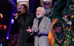 Dick Van Dyke Jokes People Were Shocked He's Still Alive as He Revealed His Face on 'Masked Singer'