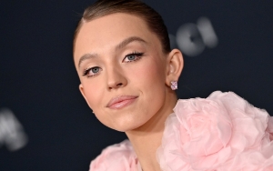 Sydney Sweeney Channels Her Inner Jessica Rabbit in Sexy Red Gown