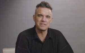 Robbie Williams Refuses to Officially Convert to Judaism as He Balks at Idea of Being Circumcised
