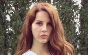 Lana Del Rey No Longer Considers Quitting Glastonbury After She's Listed as Headliner in New Poster