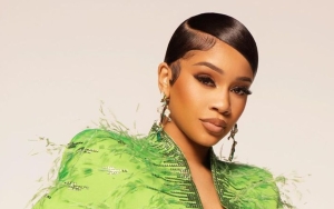 Saweetie Delays Debut Album Due to Her 'Overthinking'