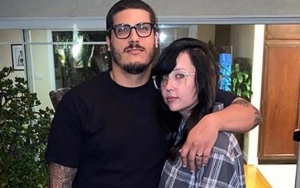 Amanda Bynes' Ex-Fiance Says She's 'Off Her Meds' Before Psychiatric Episode