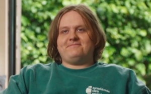 Lewis Capaldi Had Severe Panic Attack After Heavy Drinking Session