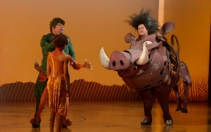 Tom Cruise and James Corden Join 'Lion King' Cast in Star-Studded 'Late Late Show' Finale
