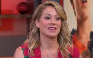 Christina Applegate Terrified to Take Showers for Fear of Slipping on Wet Floor Amid MS Battle