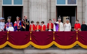 Prince Harry No-Show as King Charles and Prince William Greet Masses of People From Palace Balcony