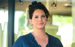Lana Del Rey Announces Her Departure From Social Media