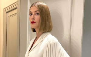 Rosamund Pike Warns Against 'Dangerous' Wellness Industry, Calls It 'Con' Business