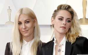Kristen Stewart and Fiancee Write 'Really Stupid' Stoner Comedy