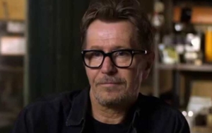 Gary Oldman Has No 'Fond Memories' of His 'Traumatic' Teenage Years