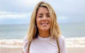 YouTuber Grace Helbig Reveals Breast Cancer Diagnosis