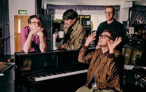 Blur Pull the Plug on Their Show as Drummer Suffers Injury