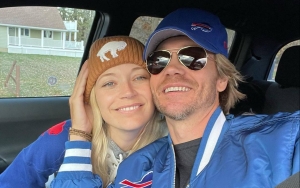  Chad Michael Murray Posts Pic of Sarah Roemer Sporting Baby Bump as They're Expecting 3rd Child