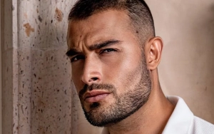 Sam Asghari Ditched His Wedding Ring For Weeks Amid Britney Spears Split 
