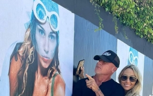 Miley Cyrus' Mom Tish Marries Dominic Purcell, Miley Serves as Maid of Honor