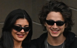Kylie Jenner Uses Her Selfie With New Beau Timothee Chalamet as Phone Wallpaper