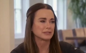 Kyle Richards Cries as Mauricio Umansky Addresses Her Affair Rumors in 1st 'RHOBH' Season 13 Trailer