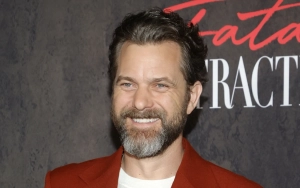 Scruffy-Looking Joshua Jackson Picks Up Moving Supplies Amid Jodie Turner-Smith Divorce