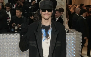 Pete Davidson Hopes to Find His Mom a Boyfriend After 'SNL' Return