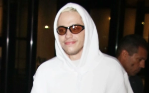  Pete Davidson Facing 'Hard Week' Prior to 'SNL' Return