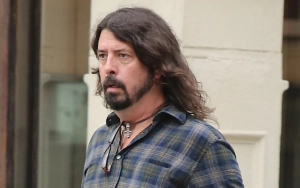 Dave Grohl and Kurt Cobain's Apartment Littered With Rubbish Before Nirvana's Success