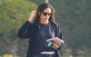 Jennifer Garner Donates 500 Books to Flooded Elementary School in Kentucky