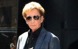 Barry Manilow 'Never Sleeps'