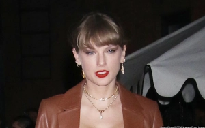 Taylor Swift Pleads With Fans Not to Throw Gifts on Stage, Fears Someone Will Get Hurt