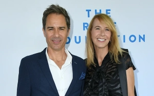 Eric McCormack Keeps Wedding Ring on in First Sighting Since Janet Holden Divorce Filing