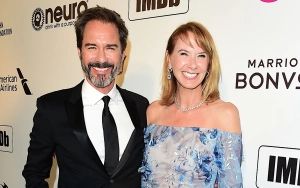 Eric McCormack's Estranged Wife Janet Holden Ditches Wedding Ring After Filing for Divorce