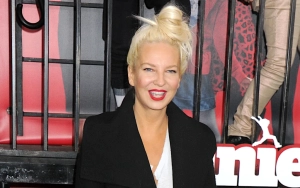 Sia Supported by Fans After Admitting She Alters Her Look Due to Insecurities