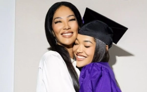 Kimora Lee Simmons' Daughter Addicted to Online Shopping