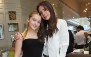 Victoria Beckham Keen on Sharing Experiences About Plastic Surgery With Daughter Harper