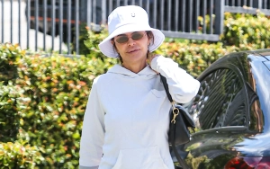 Lisa Rinna Kicks Off 2024 by Wearing Her Birthday Suit in New Selfie