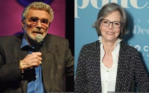 Burt Reynolds Belittled Sally Field, Fuming at Her Oscar Nomination