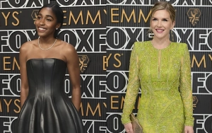 Emmys 2024: 'The Bear' Star Ayo Edebiri Helps Fix Rhea Seehorn's Red Carpet Look
