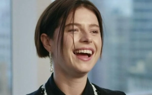 Jessie Buckley Reveals Her Wedding