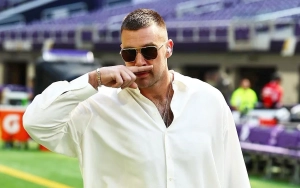 Travis Kelce Counting Money He Splashes for Family and Friends to Attend Super Bowl
