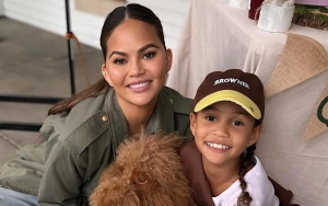 Chrissy Teigen Shows Support for Luna as Daughter Sells Girl Scout Cookies