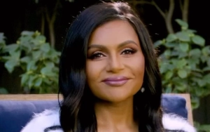 Mindy Kaling Talks About Coping With 'a Lot of Panic' as Single Mother