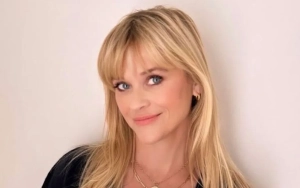 Reese Witherspoon Leans on Nicole Kidman and Jennifer Aniston for Support After Jim Toth Split