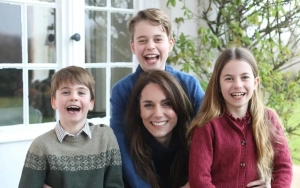 Kate Middleton Ditches Wedding Ring in First Picture Since Surgery