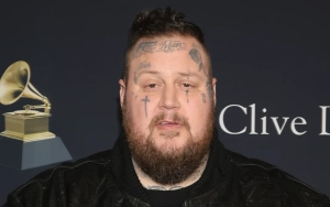 Jelly Roll Works Up a Sweat After Hurtful Body-Shaming