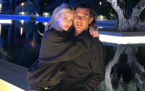 Gavin Rossdale and Gwen Stefani-Lookalike Girlfriend Xhoana Get Intimate in Mexico