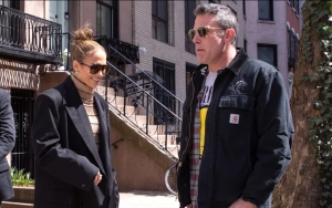 Watch Jennifer Lopez Gracefully Fend Off Question About Ben Affleck Split Rumors